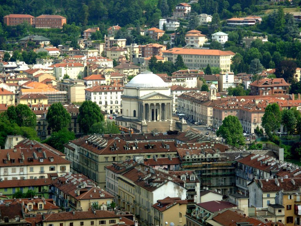 Casa Petrarca Bed & Breakfast Turin Luaran gambar